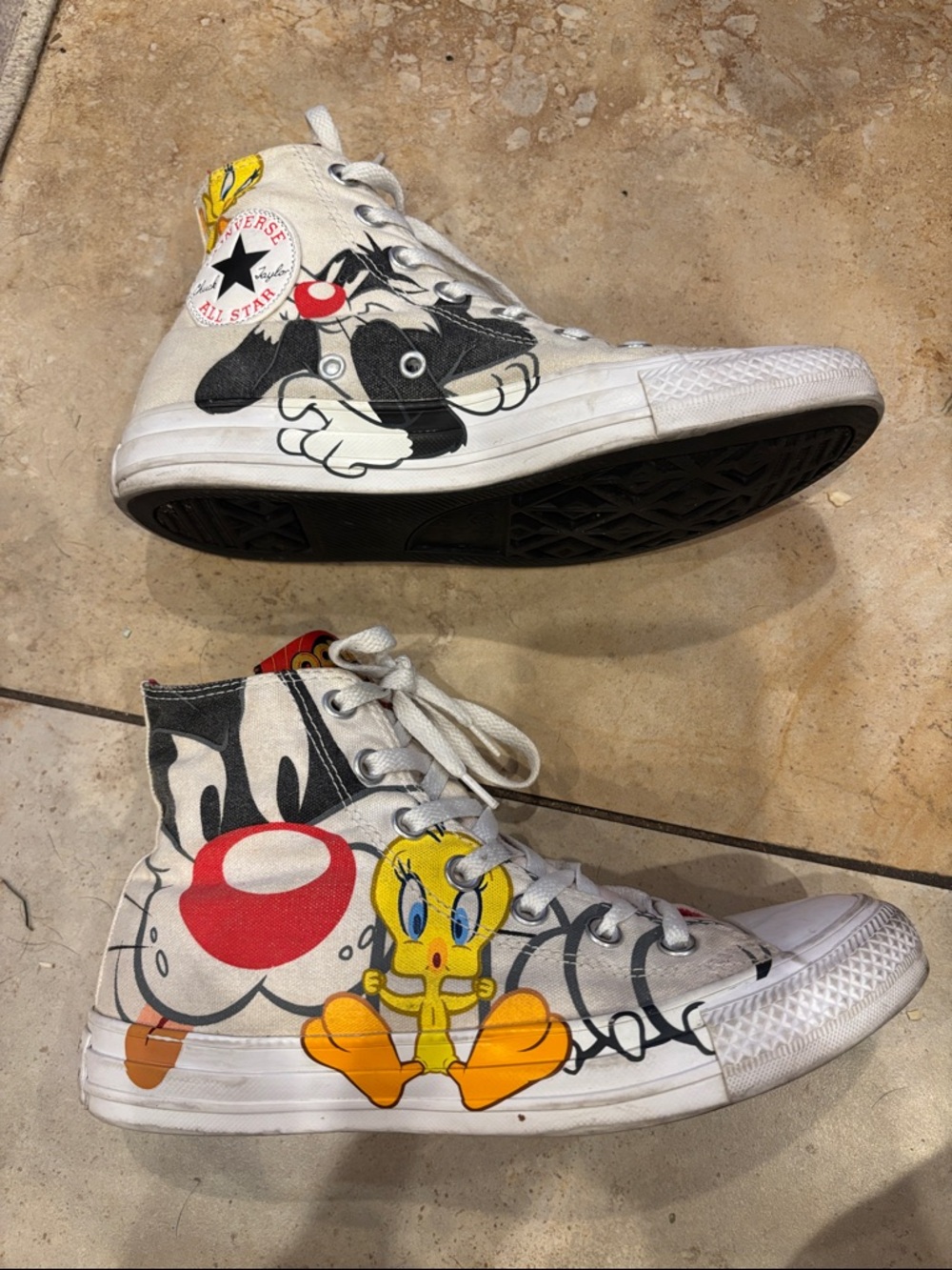 Converse Chuck Taylor High Tops with Tweety & Sylvester Art - White W7 M 9